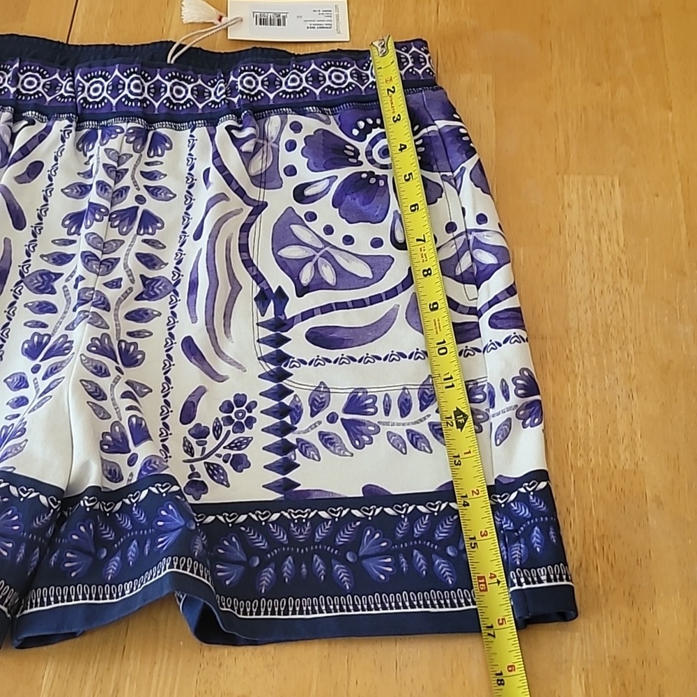 Johnny Was Easy Shorts - Picture 9 of 14